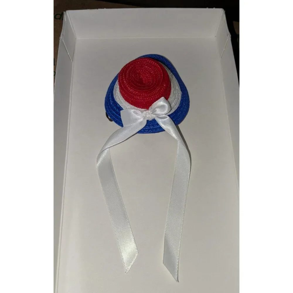 Madame Alexander Waving The Flag Maggie Doll #34395 stand Box Tag - Picture 7 of 14